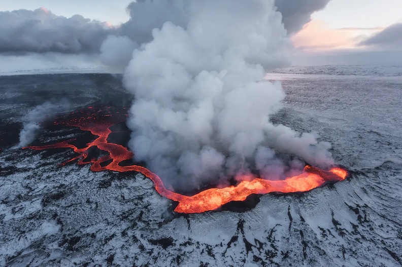 photos-of-volcanoes-in-iceland-3